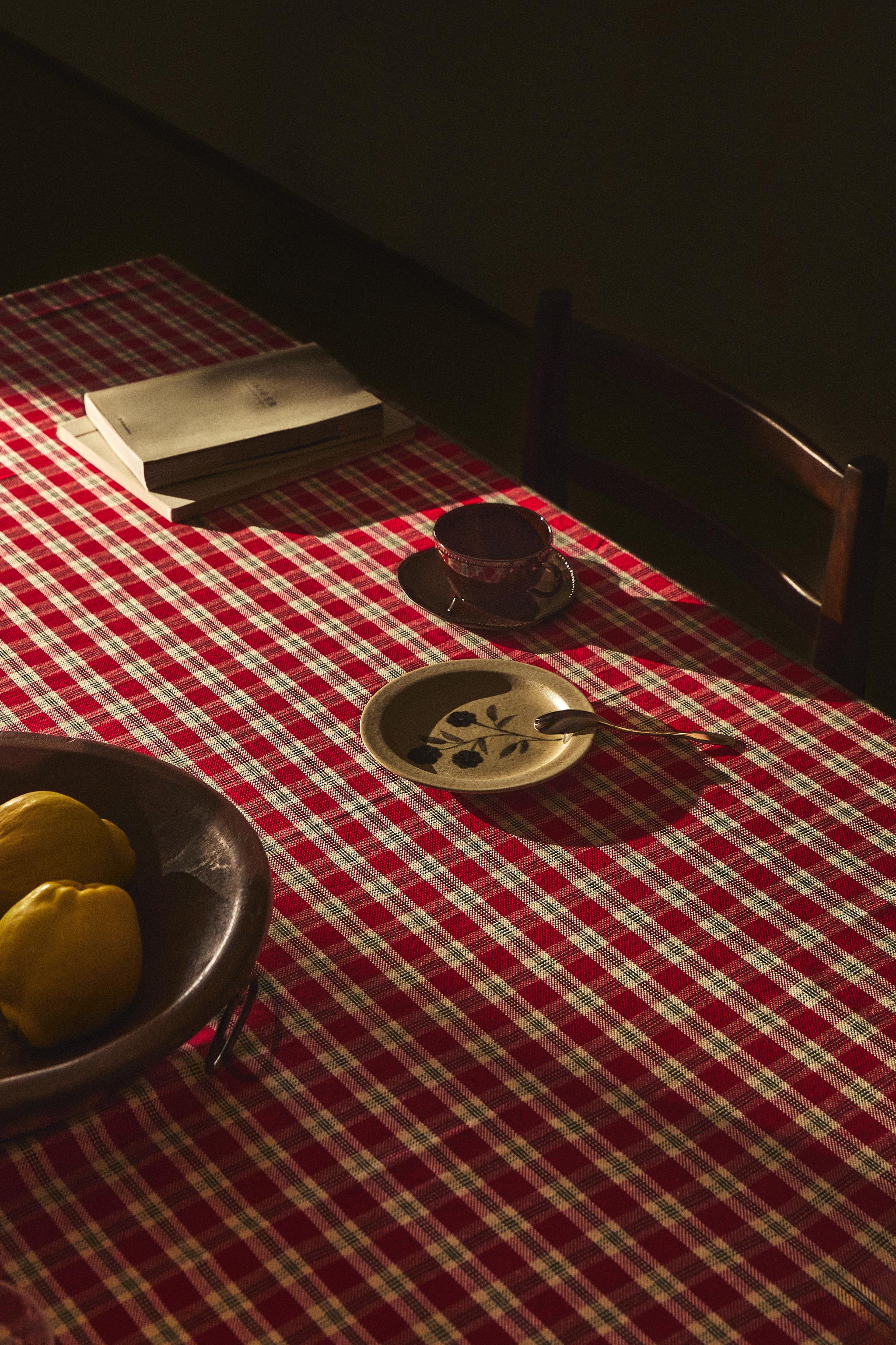 DYED THREAD COTTON CHRISTMAS TABLECLOTH